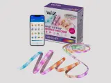 Iluminación con tiras led Wiz para decorar tu hogar con colores vibrantes. Controla la luz desde tu móvil.